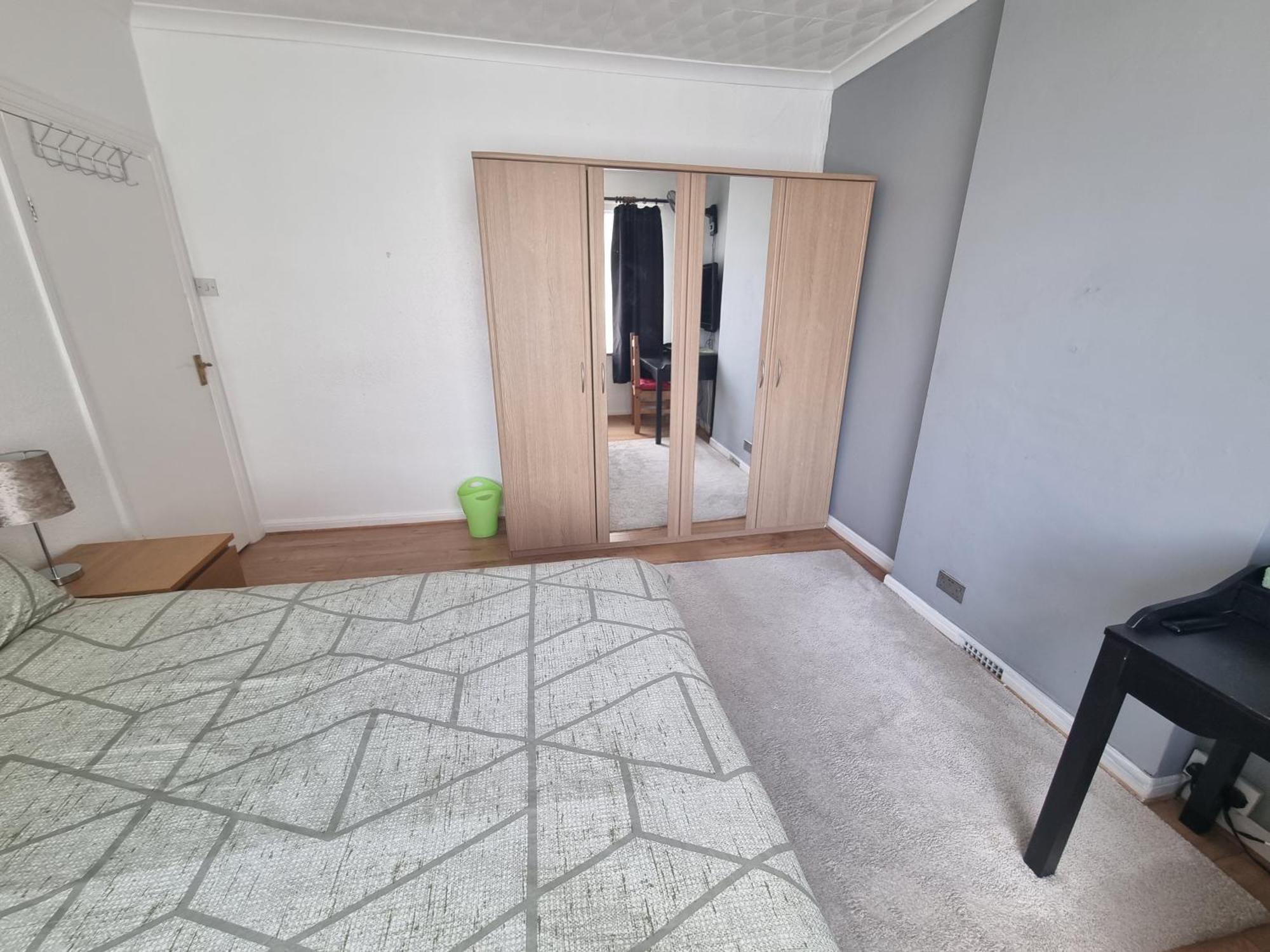 Private Rooms In London, Exterior photo
